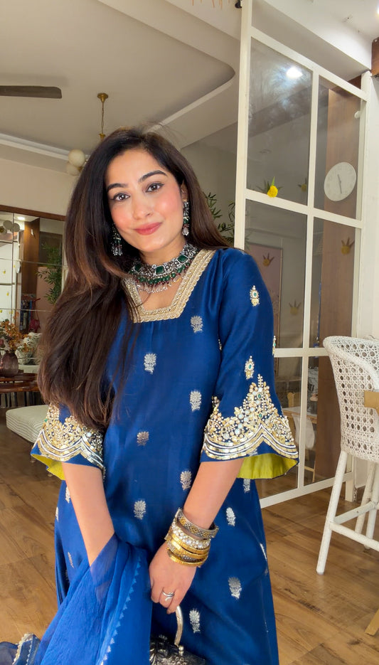 Blue Mirror set