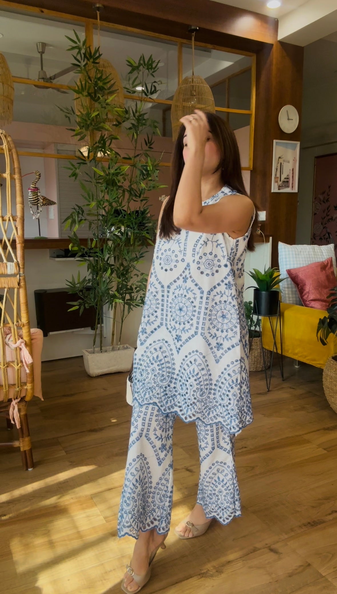 White & Blue Hakoba Set