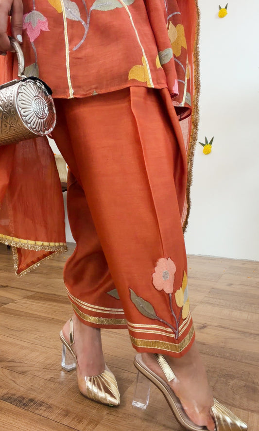 Rust gota silk set