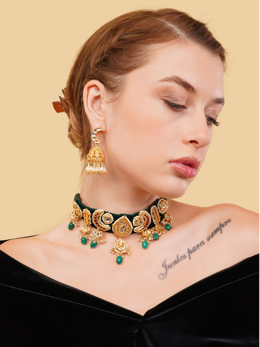 Velvet Bloom Choker