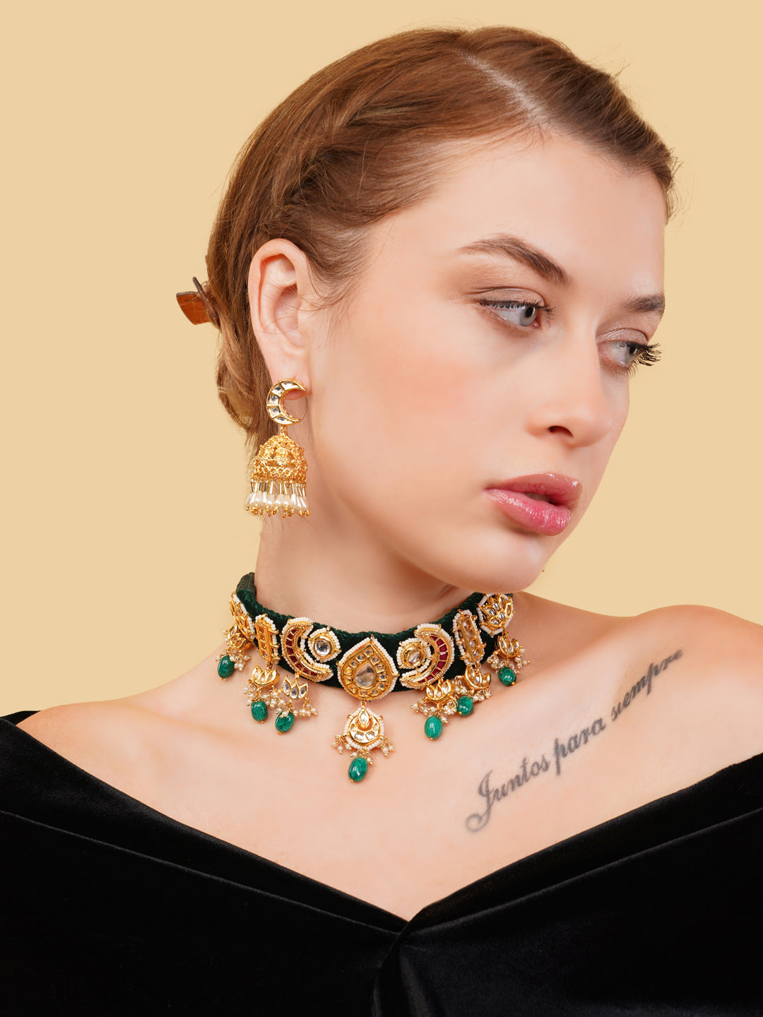Velvet Bloom Choker