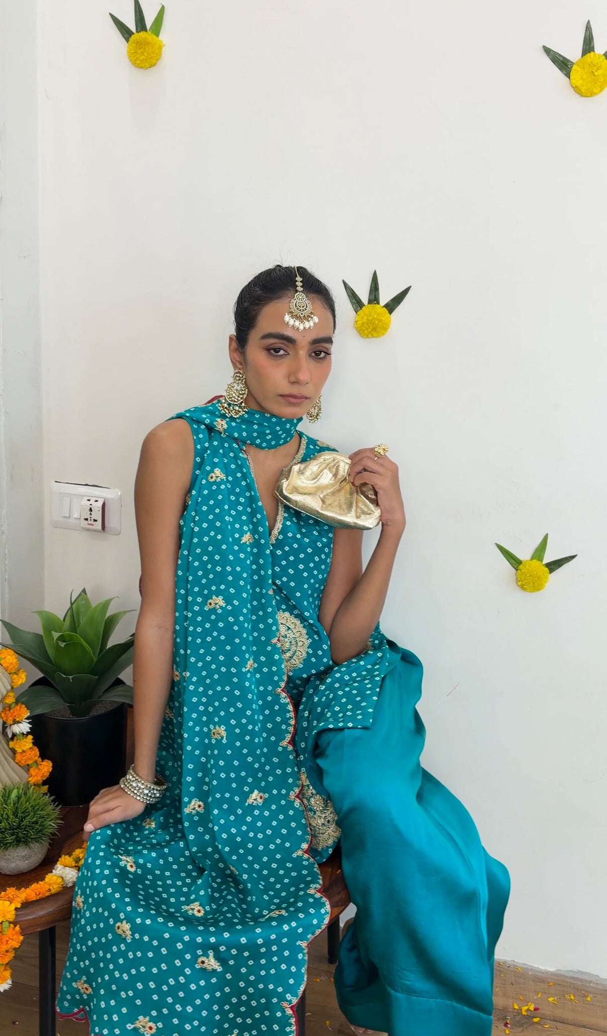 Teal Bhandhej set