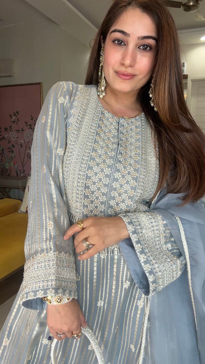 Gota Stripe Pearl Kurta Set - Grey