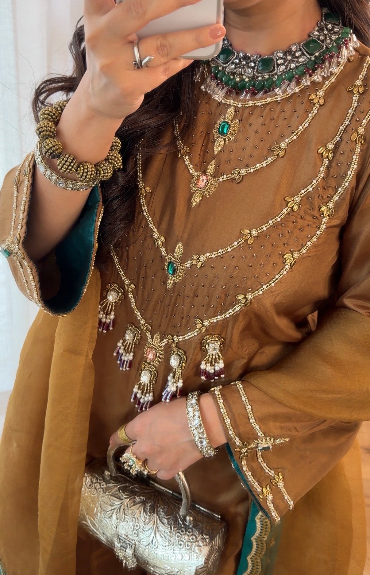Jewel Silk set in Gold brown