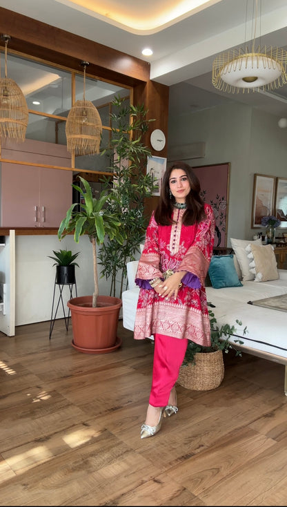 Pure Crepe Zari-work Kurta Set