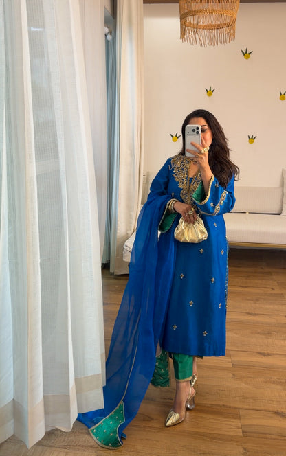 Blue emerald silk set