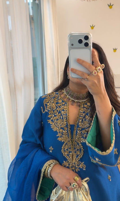 Blue emerald silk set