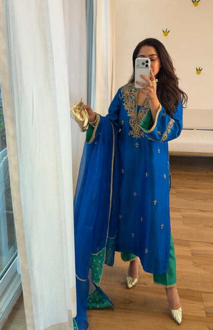 Blue emerald silk set