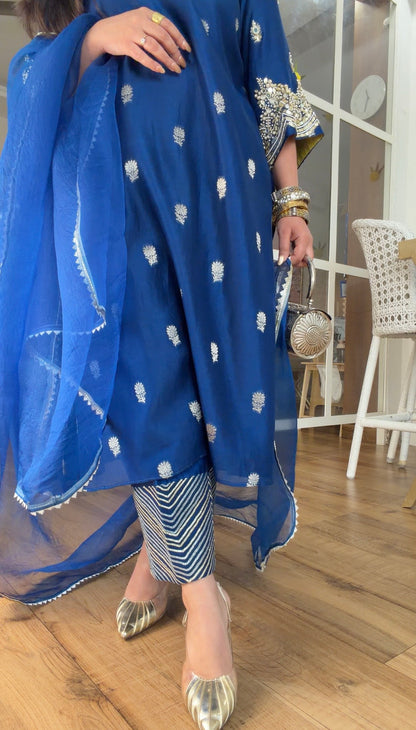 Blue Mirror set