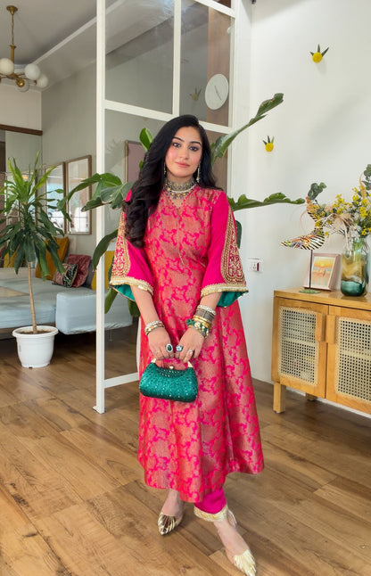 Fuchsia banarasi silk set