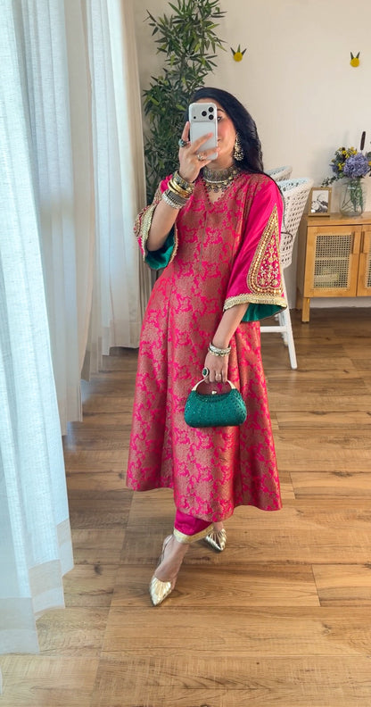 Fuchsia banarasi silk set