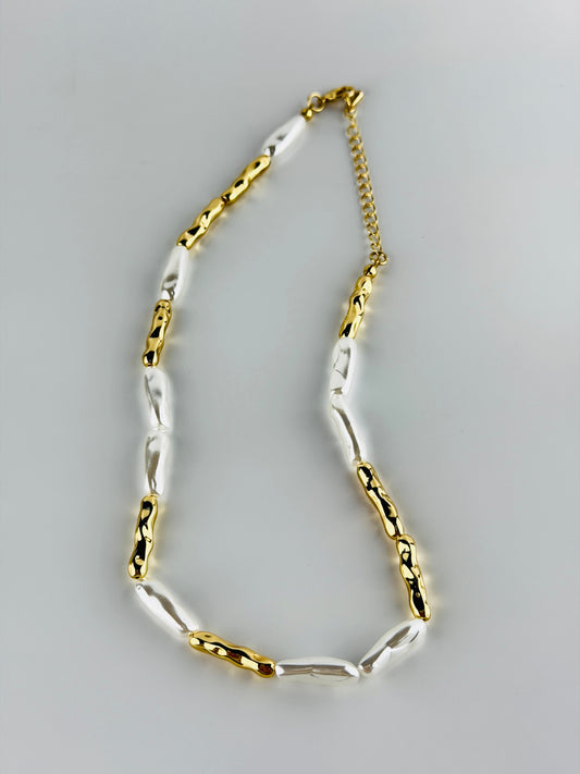 Elara Dual-Tone Link Necklace