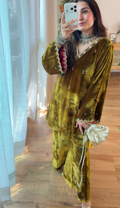 The Noor Velvet Set