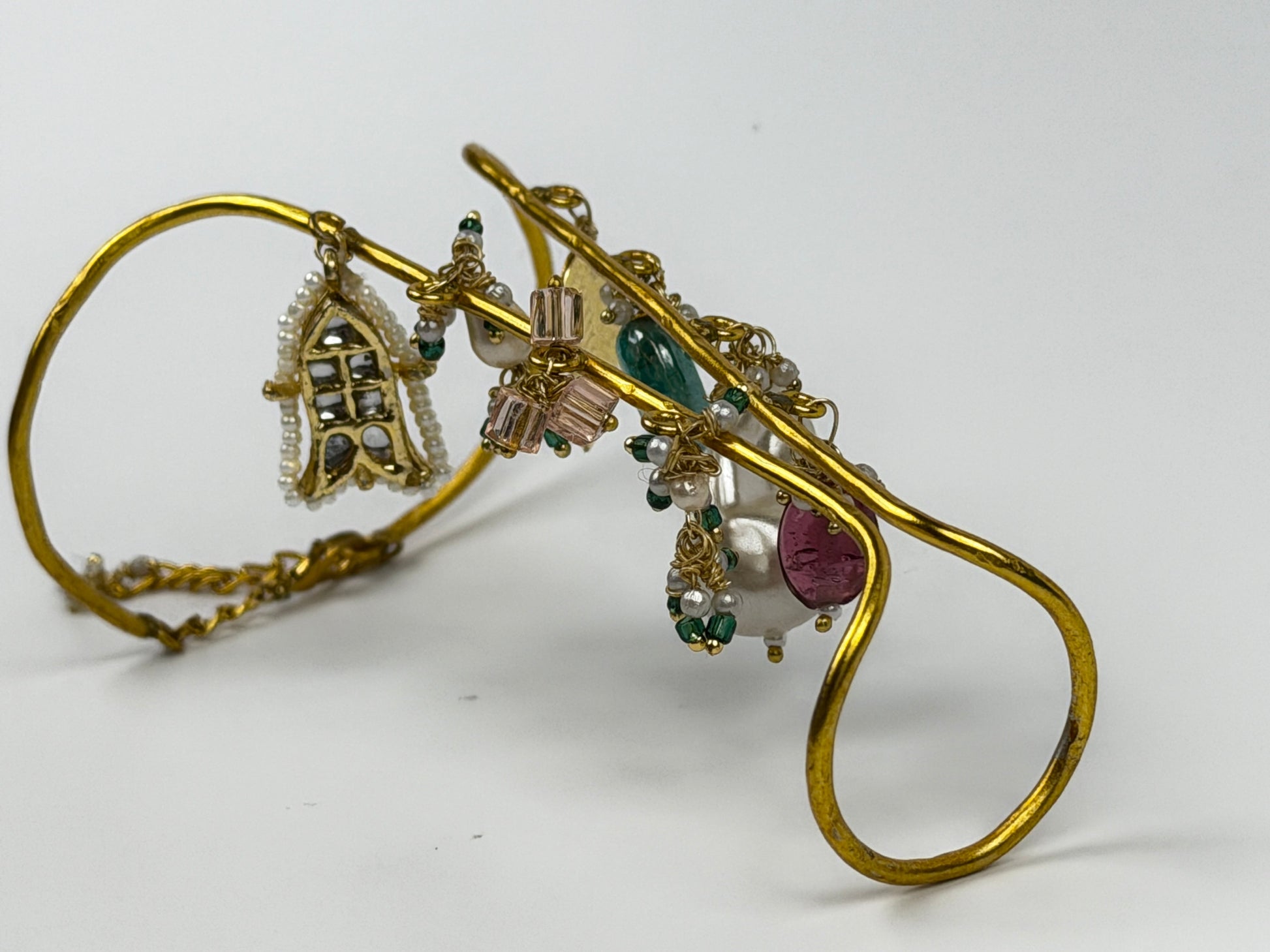 Mehraab Charms Hathphool