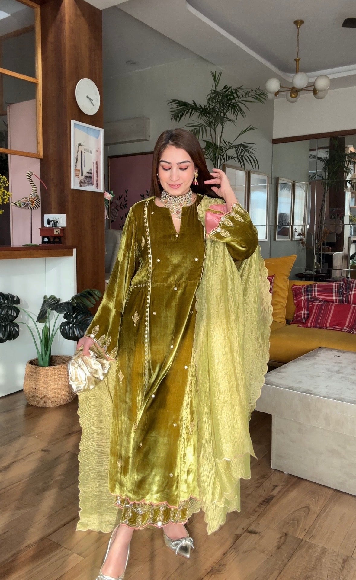 OLIVE SILK VELVET SET