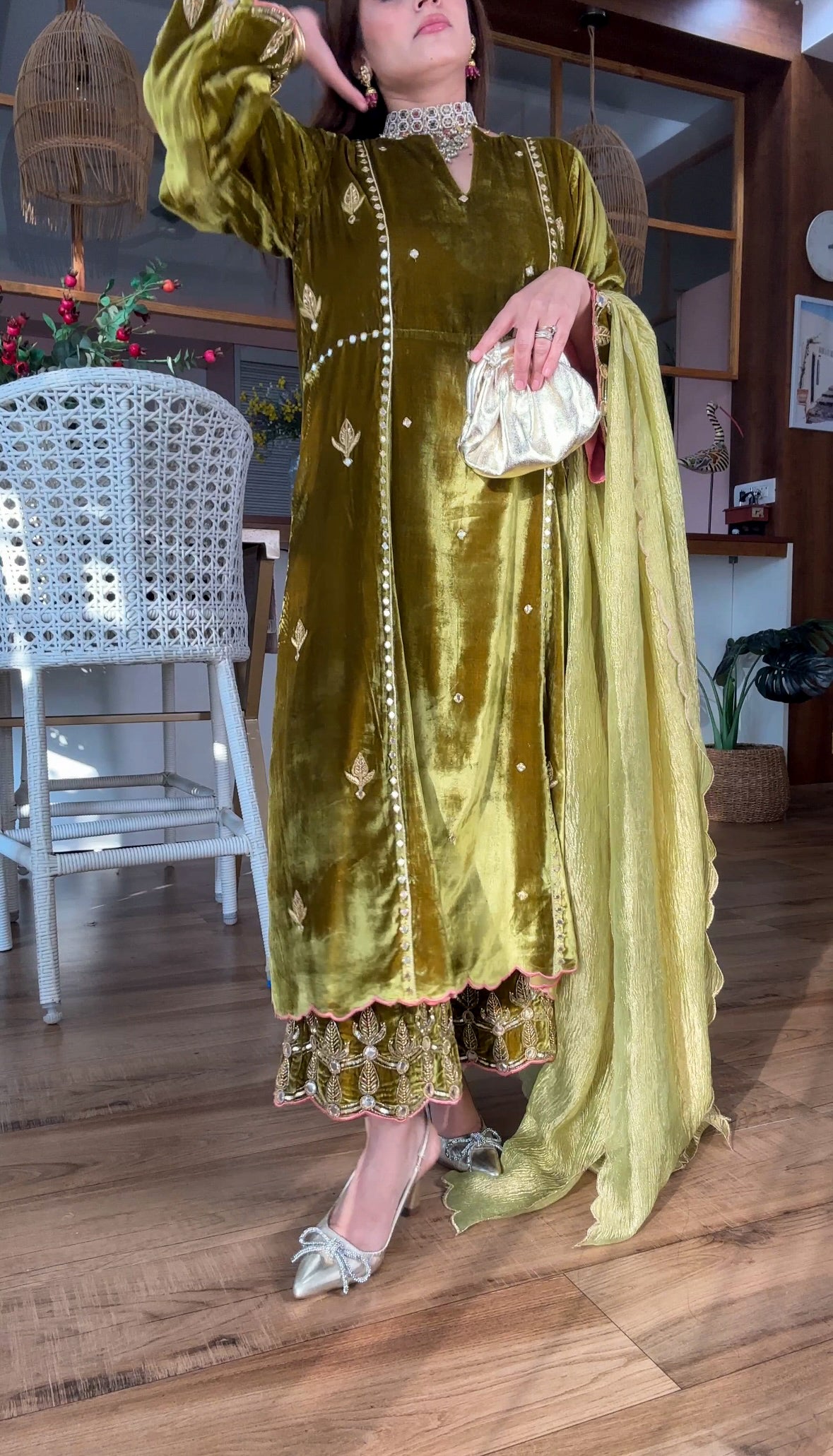 OLIVE SILK VELVET SET