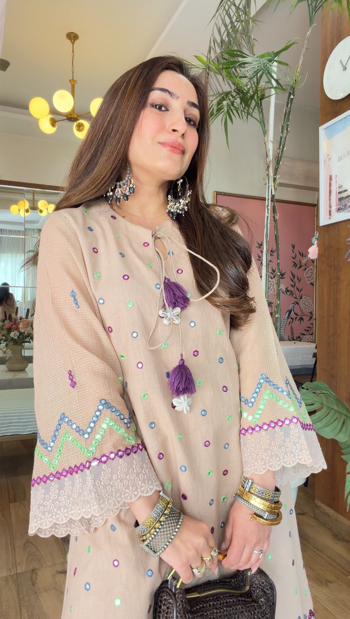 BEIGE MIRROR EMBROIDERED SET