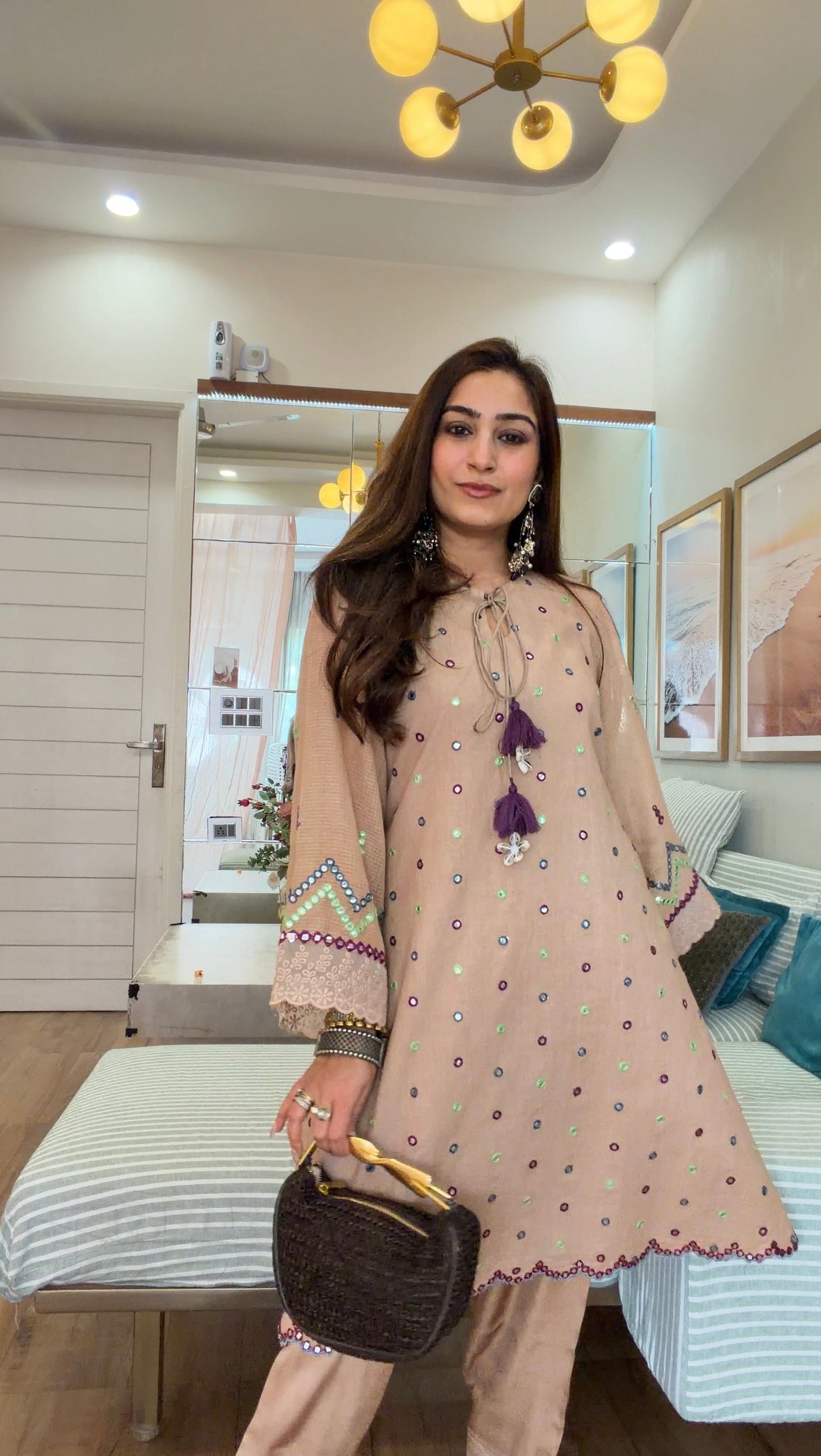 BEIGE MIRROR EMBROIDERED SET