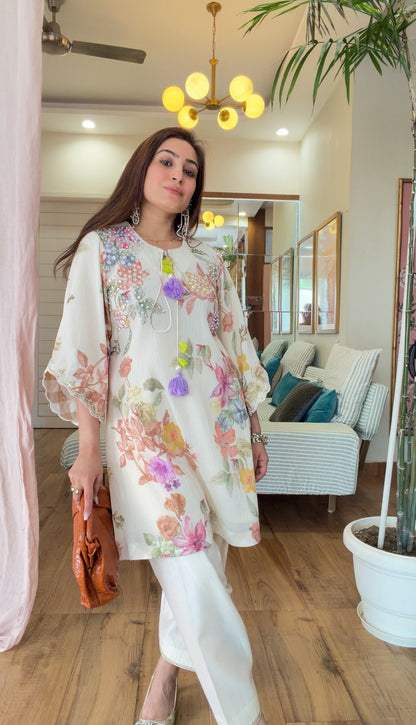 Ivory Bloom Anti-Fit Kurta Set