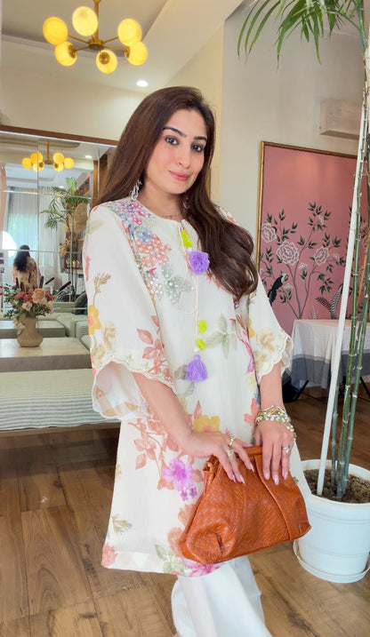 Ivory Bloom Anti-Fit Kurta Set