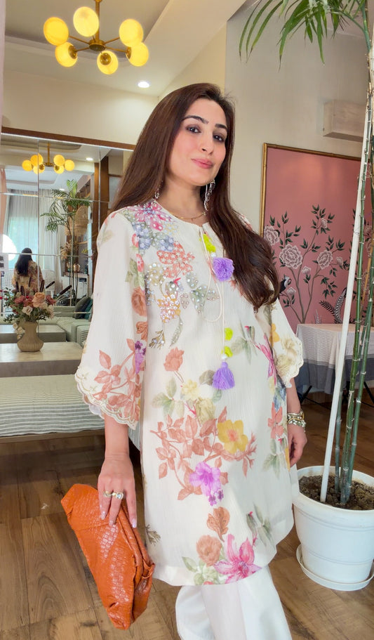 Ivory Bloom Anti-Fit Kurta Set