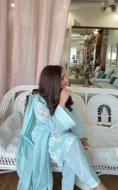 POWDER BLUE CUTWORK SET