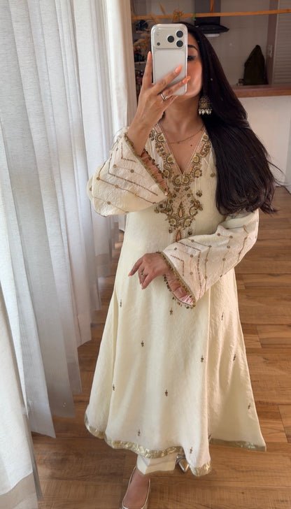 Ivory Coin&Sequin Embroidered Kurta Set