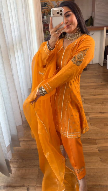 Marigold set