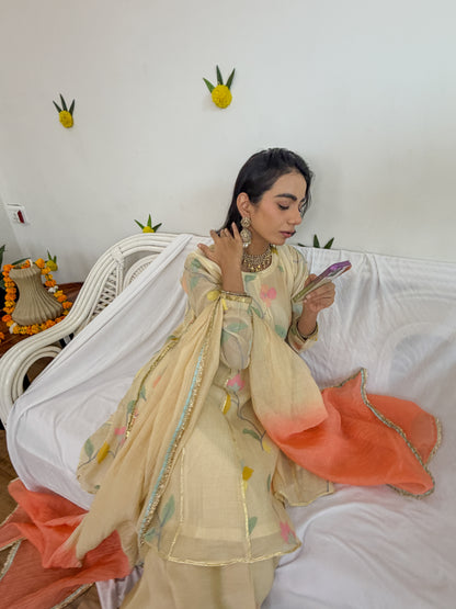 Ivory Gold Gota Set