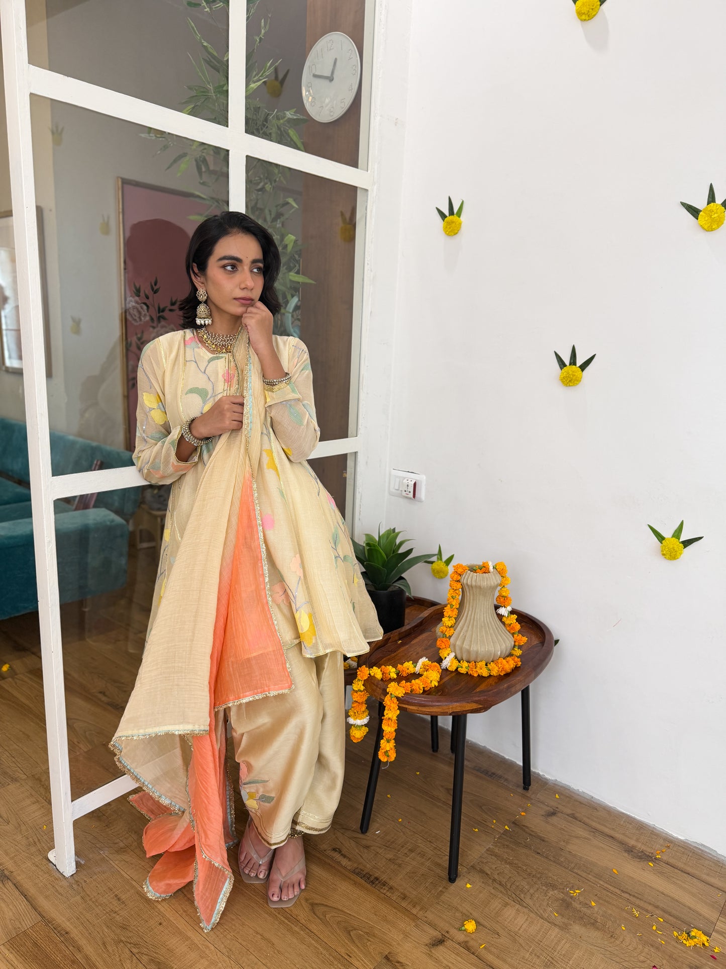 Ivory Gold Gota Set