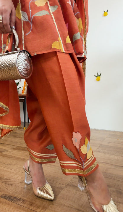 Rust gota silk set