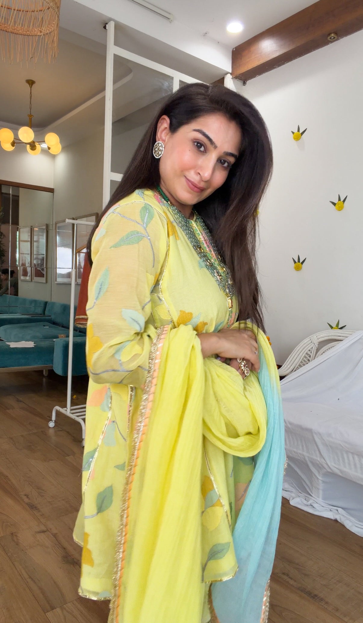 Lime silk gota set