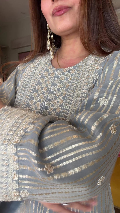 Gota Stripe Pearl Kurta Set - Grey