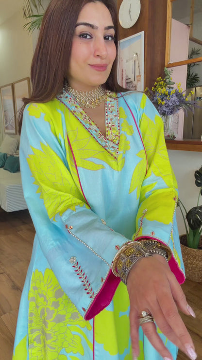 SKY BLOOM KURTA SET