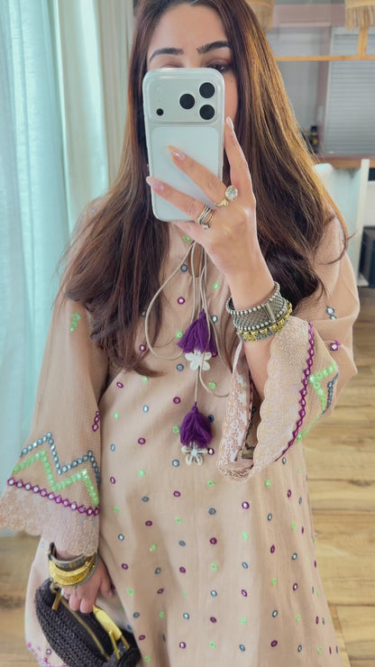 BEIGE MIRROR EMBROIDERED SET